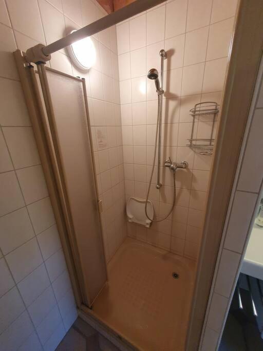 Dachwohnung In Flughafennaehe Kloten Kültér fotó